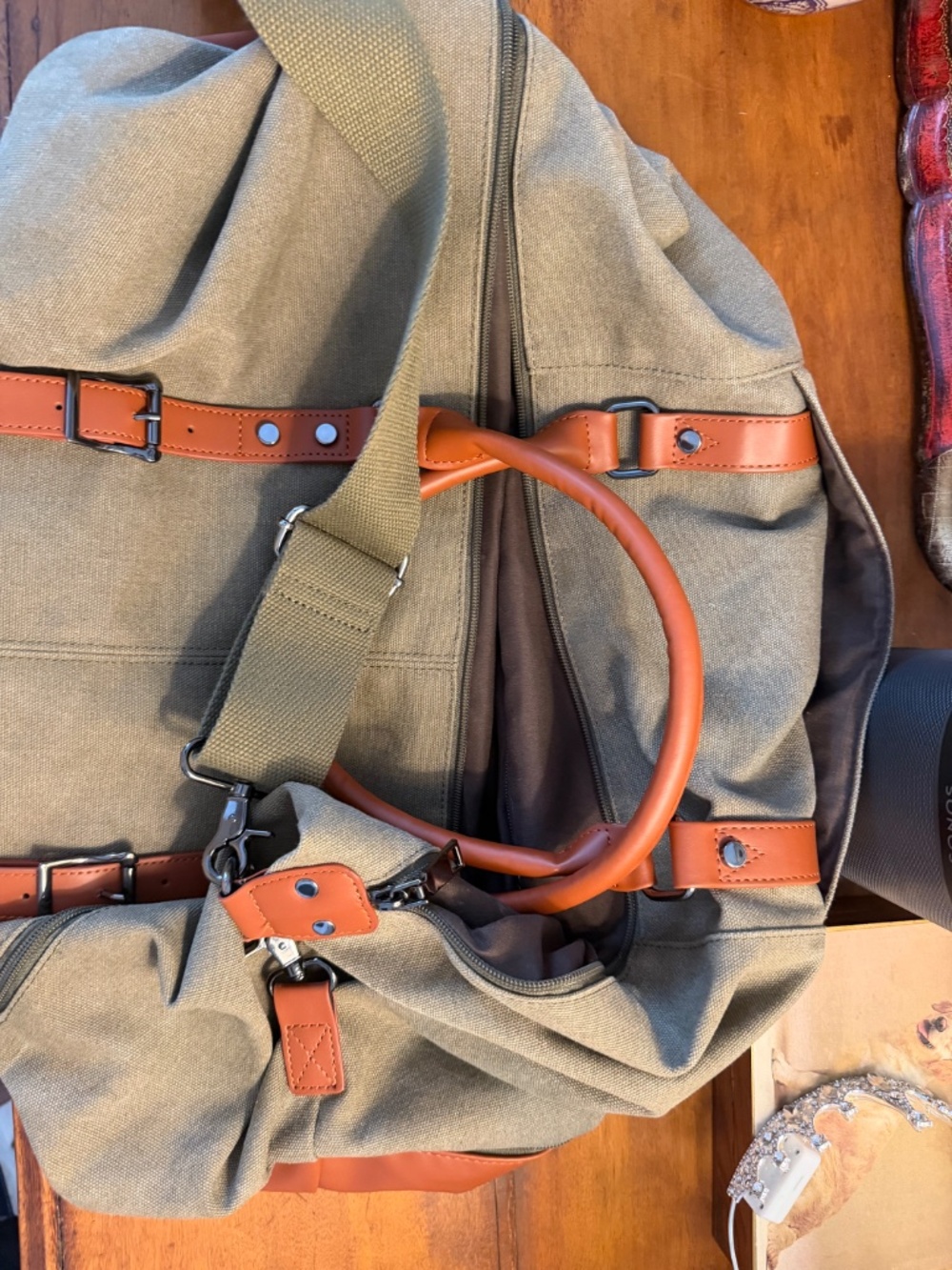 Weekend bag - Picture 3 of 5